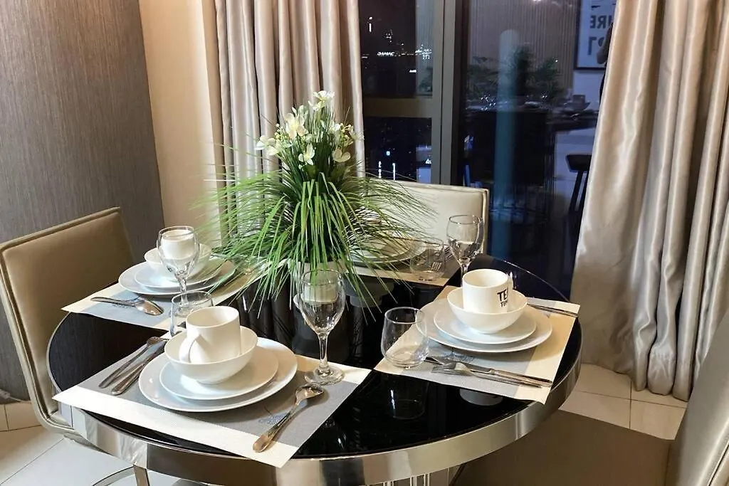 Paramount Hotel Flat With Amazing Burj Khalifa View Dubai